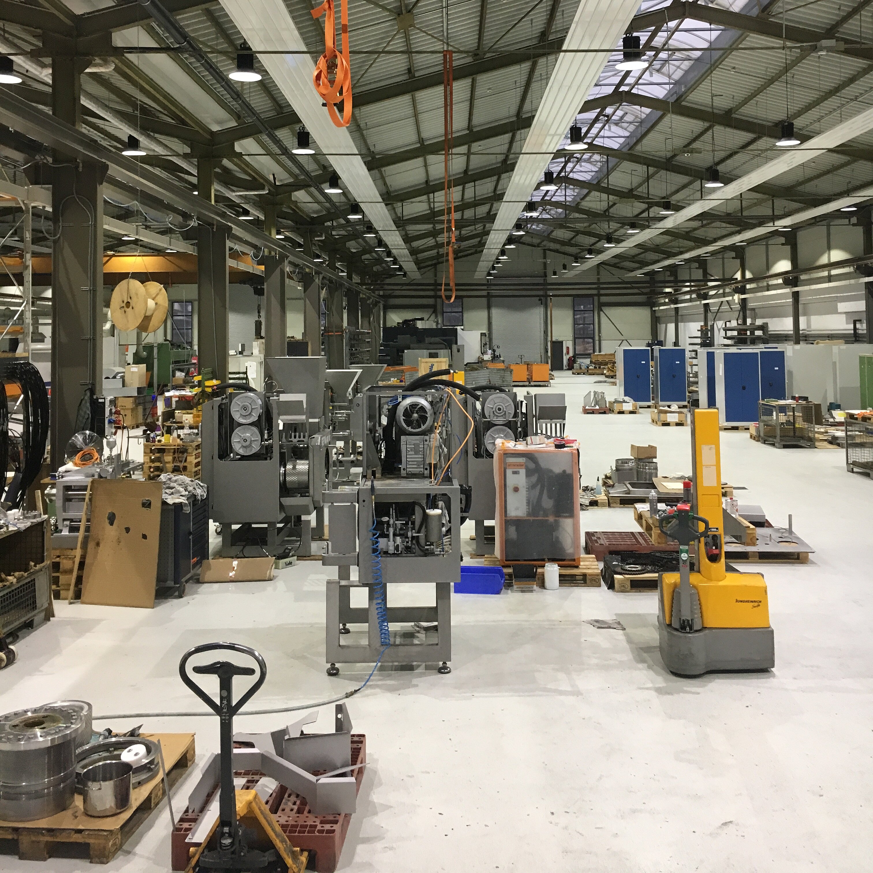 Modernpack Hoppe GmbH Unternehmenshalle Modernpack Hoppe GmbH Unternehmenshalle